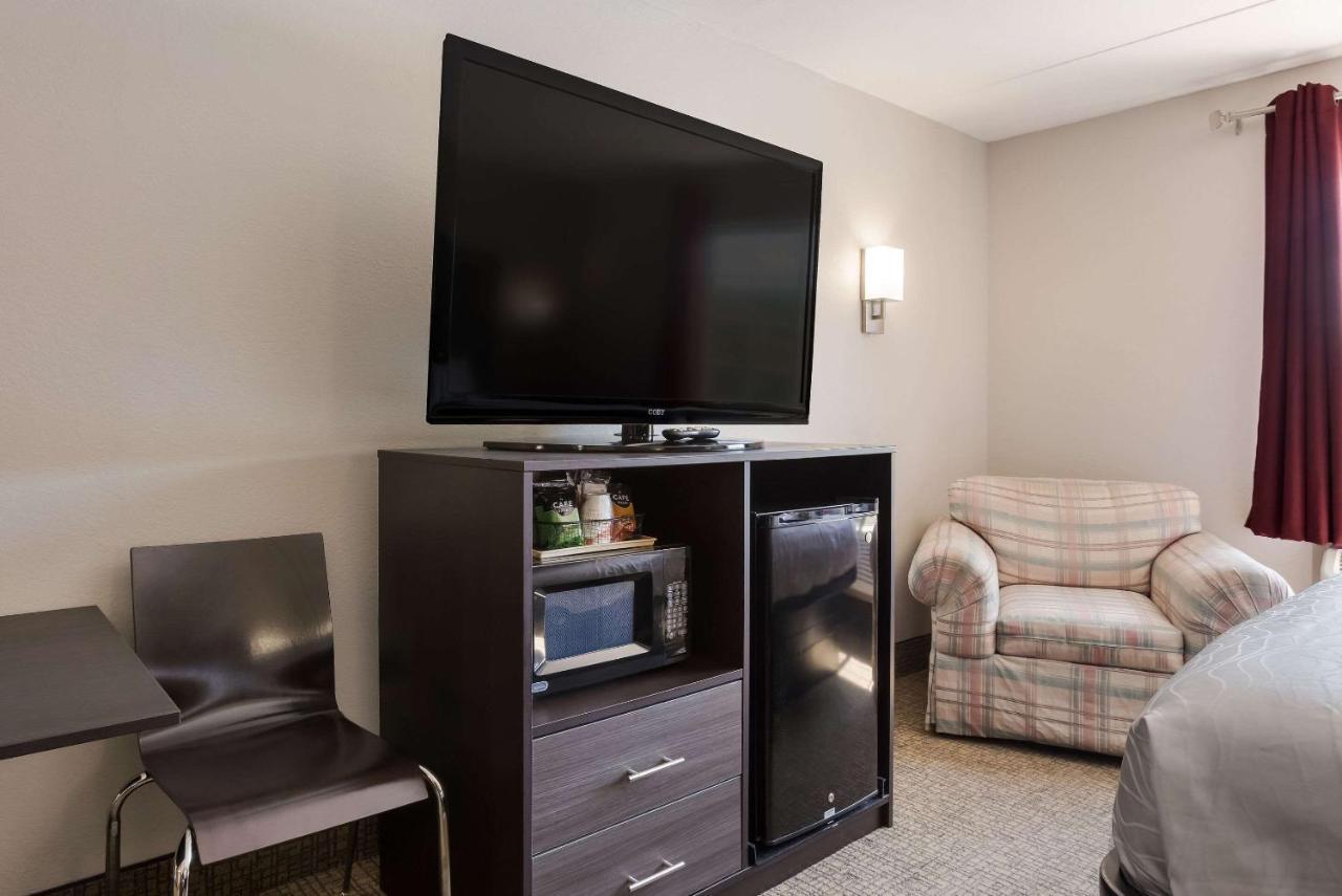 Rodeway Inn Branson, Brick House Екстер'єр фото