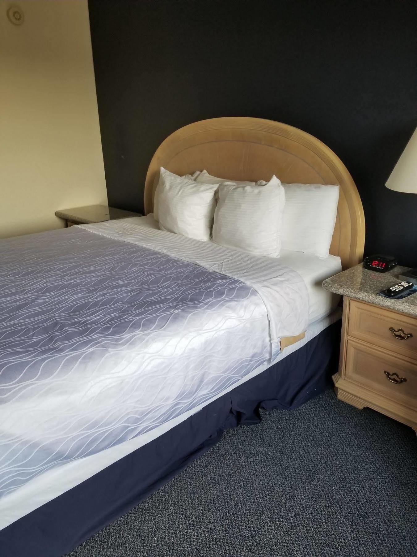 Rodeway Inn Branson, Brick House Екстер'єр фото