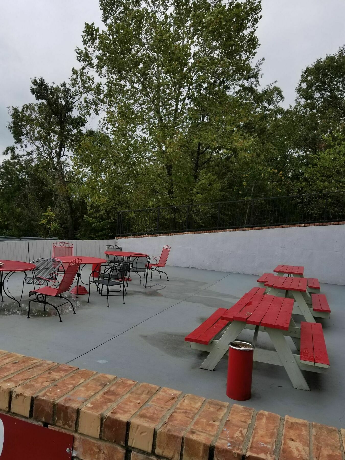 Rodeway Inn Branson, Brick House Екстер'єр фото